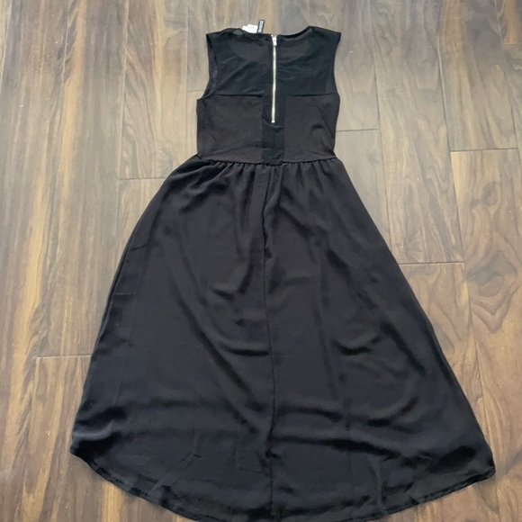 Black H&M Sleeveless Mesh Chiffon Dress - Picture 3 of 14